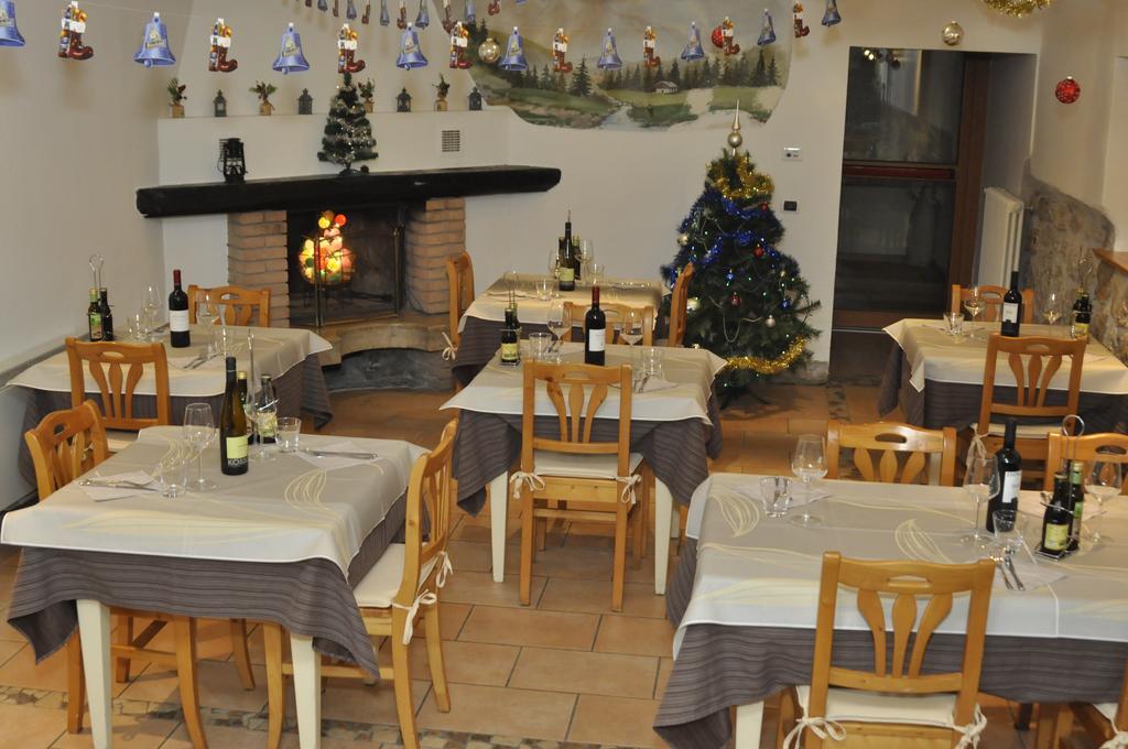 Hotel Santa Barbara Ronzo-Chienis Extérieur photo